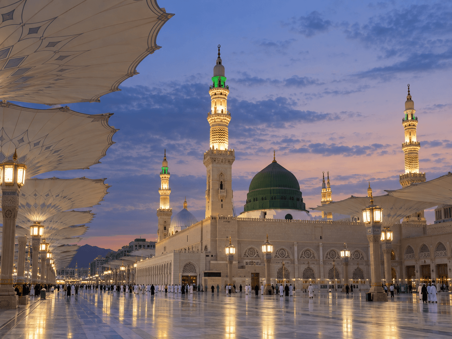 Al-Masjid an-Nabawi in Madinah at blue hour